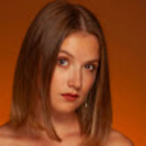 Meet your Posher, Eva